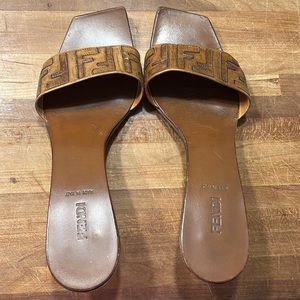 Fendi brown slide sandals size 38